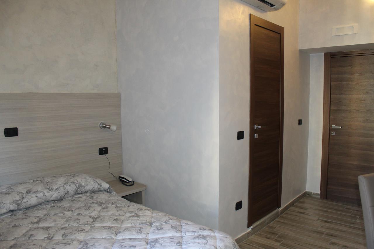 Ricci Rooms Génova Exterior foto