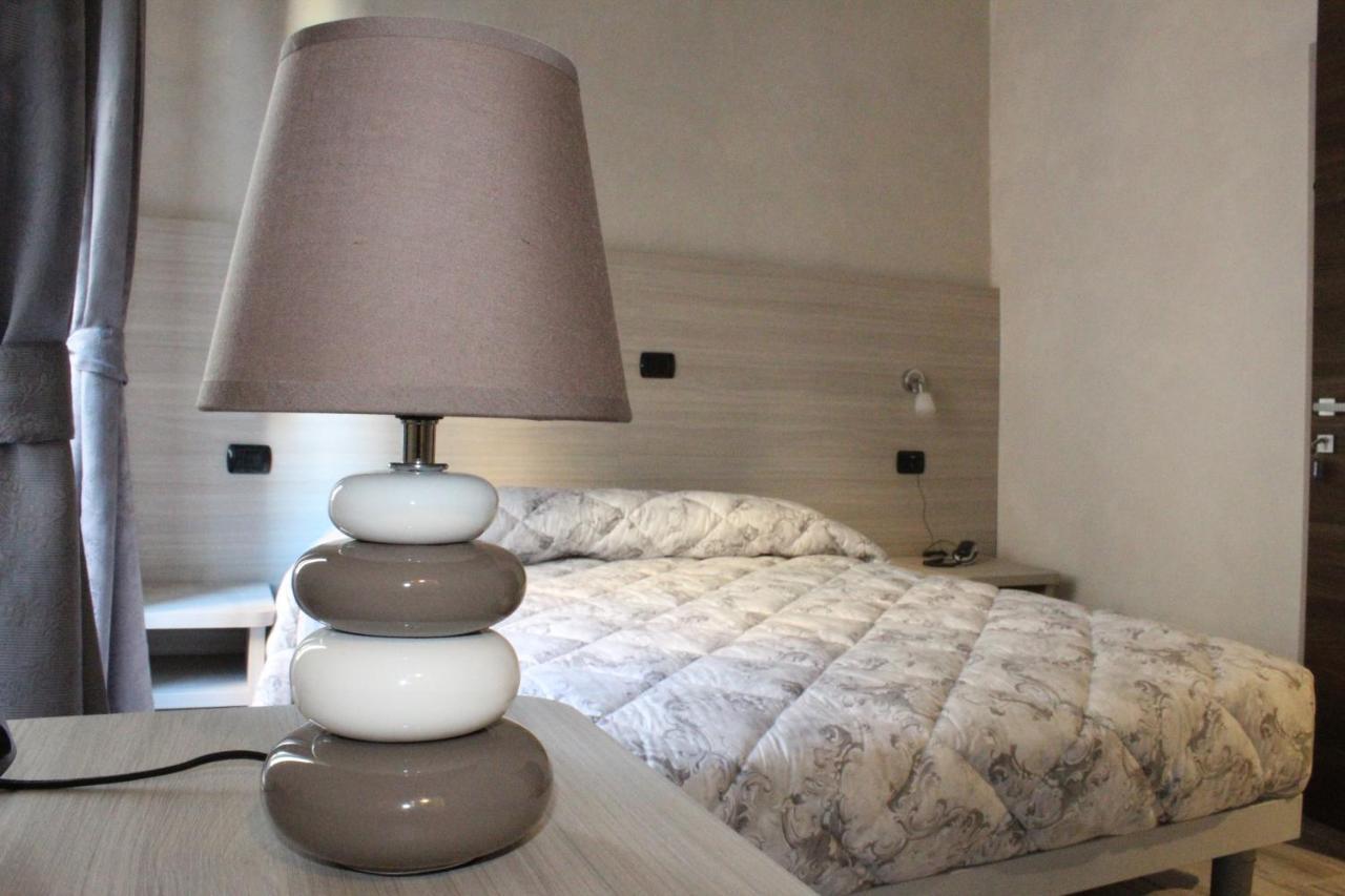 Ricci Rooms Génova Quarto foto